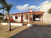 Casa / Sobrado para Venda em Santa Maria/RS Dom Antônio...