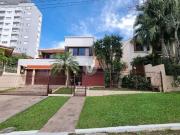Casa / Sobrado para Venda em Santa Maria/RS Noal 4 Quartos