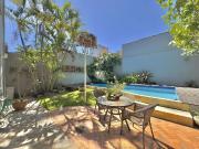 Casa / Sobrado para Venda em Santa Maria/RS Noal 4 Quartos
