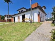 Casa / Sobrado para Venda em Santana de Parnaíba/SP...