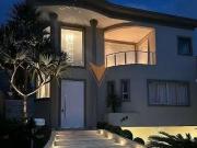 Casa / Sobrado para Venda em Santana de Parnaíba/SP...