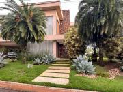 Casa / Sobrado para Venda em Santana de Parnaíba/SP...