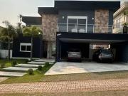 Casa / Sobrado para Venda em Santana de Parnaíba/SP...