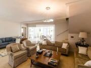 Casa / Sobrado para Venda em Santana de Parnaíba/SP...