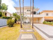 Casa / Sobrado para Venda em Santana de Parnaíba/SP...