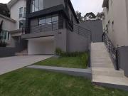 Casa / Sobrado para Venda em Santana de Parnaíba/SP...