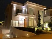 Casa / Sobrado para Venda em Santana de Parnaíba/SP...