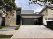 Casa / Sobrado para Venda em Santana de Parnaíba/SP...