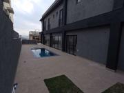 Casa / Sobrado para Venda em Santana de Parnaíba/SP...