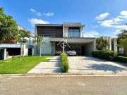 Casa / Sobrado para Venda em Santana de Parnaíba/SP...