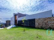 Casa / Sobrado para Venda em Santana de Parnaíba/SP...