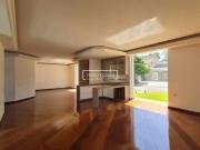 Casa / Sobrado para Venda em Santana de Parnaíba/SP...