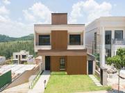 Casa / Sobrado para Venda em Santana de Parnaíba/SP...