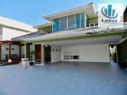Casa / Sobrado para Venda em Santana de Parnaíba/SP...