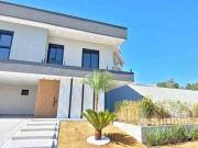 Casa / Sobrado para Venda em Santana de Parnaíba/SP Suru...