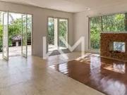 Casa / Sobrado para Venda em Santana de Parnaíba/SP...