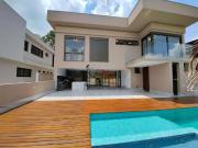 Casa / Sobrado para Venda em Santana de Parnaíba/SP...