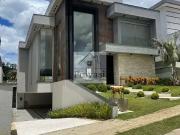 Casa / Sobrado para Venda em Santana de Parnaíba/SP...