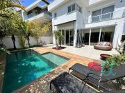 Casa / Sobrado para Venda em Santana de Parnaíba/SP...