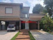 Casa / Sobrado para Venda em Santana de Parnaíba/SP...