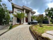 Casa / Sobrado para Venda em Santana de Parnaíba/SP...