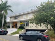 Casa / Sobrado para Venda em Santana de Parnaíba/SP...