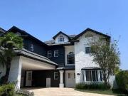 Casa / Sobrado para Venda em Santana de Parnaíba/SP...