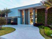 Casa / Sobrado para Venda em Santana de Parnaíba/SP...