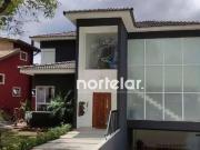 Casa / Sobrado para Venda em Santana de Parnaíba/SP...