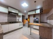 Casa / Sobrado para Venda em Santo André/SP Jardim 2 Quartos