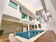 Casa / Sobrado para Venda em Santo André/SP Jardim 2 Quartos