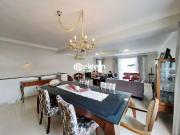 Casa / Sobrado para Venda em Santos/SP Aparecida 5 Quartos