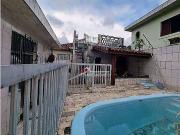 Casa / Sobrado para Venda em Santos/SP Bom Retiro 4 Quartos