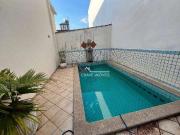 Casa / Sobrado para Venda em Santos/SP Boqueirão 3 Quartos