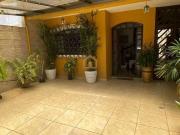 Casa / Sobrado para Venda em Santos/SP Boqueirão 3 Quartos