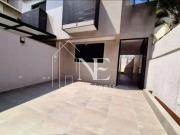 Casa / Sobrado para Venda em Santos/SP Boqueirão 3 Quartos