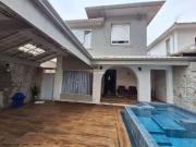 Casa / Sobrado para Venda em Santos/SP Boqueirão 5 Quartos