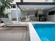 Casa / Sobrado para Venda em Santos/SP Campo Grande 3...