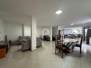 Casa / Sobrado para Venda em Santos/SP Campo Grande 3...