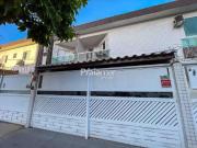 Casa / Sobrado para Venda em Santos/SP Campo Grande 3...
