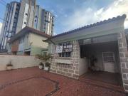 Casa / Sobrado para Venda em Santos/SP Embaré 3 Quartos