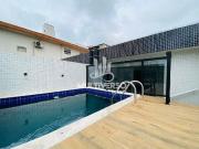 Casa / Sobrado para Venda em Santos/SP Embaré 3 Quartos