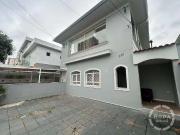 Casa / Sobrado para Venda em Santos/SP Embaré 3 Quartos