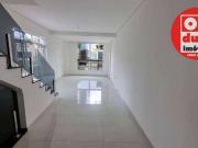 Casa / Sobrado para Venda em Santos/SP Embaré 3 Quartos