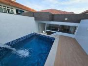 Casa / Sobrado para Venda em Santos/SP Embaré 4 Quartos