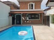 Casa / Sobrado para Venda em Santos/SP Embaré 4 Quartos