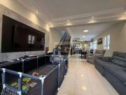 Casa / Sobrado para Venda em Santos/SP Embaré 5 Quartos