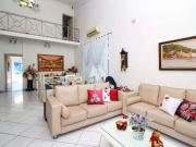 Casa / Sobrado para Venda em Santos/SP Encruzilhada 4...