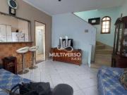 Casa / Sobrado para Venda em Santos/SP Gonzaga 2 Quartos
