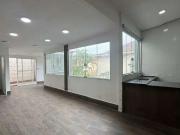 Casa / Sobrado para Venda em Santos/SP Gonzaga 3 Quartos